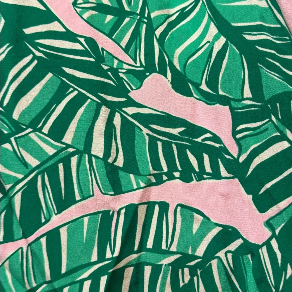 Lilly Pulitzer Green and Pink Leaf Print (Let’s Go Bananas Print) Elsa Top NW - Picture 3 of 4
